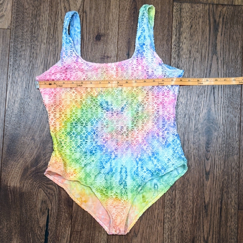 UNIF Tie Dye One Piece Swimsuit - Picture 7 of 7